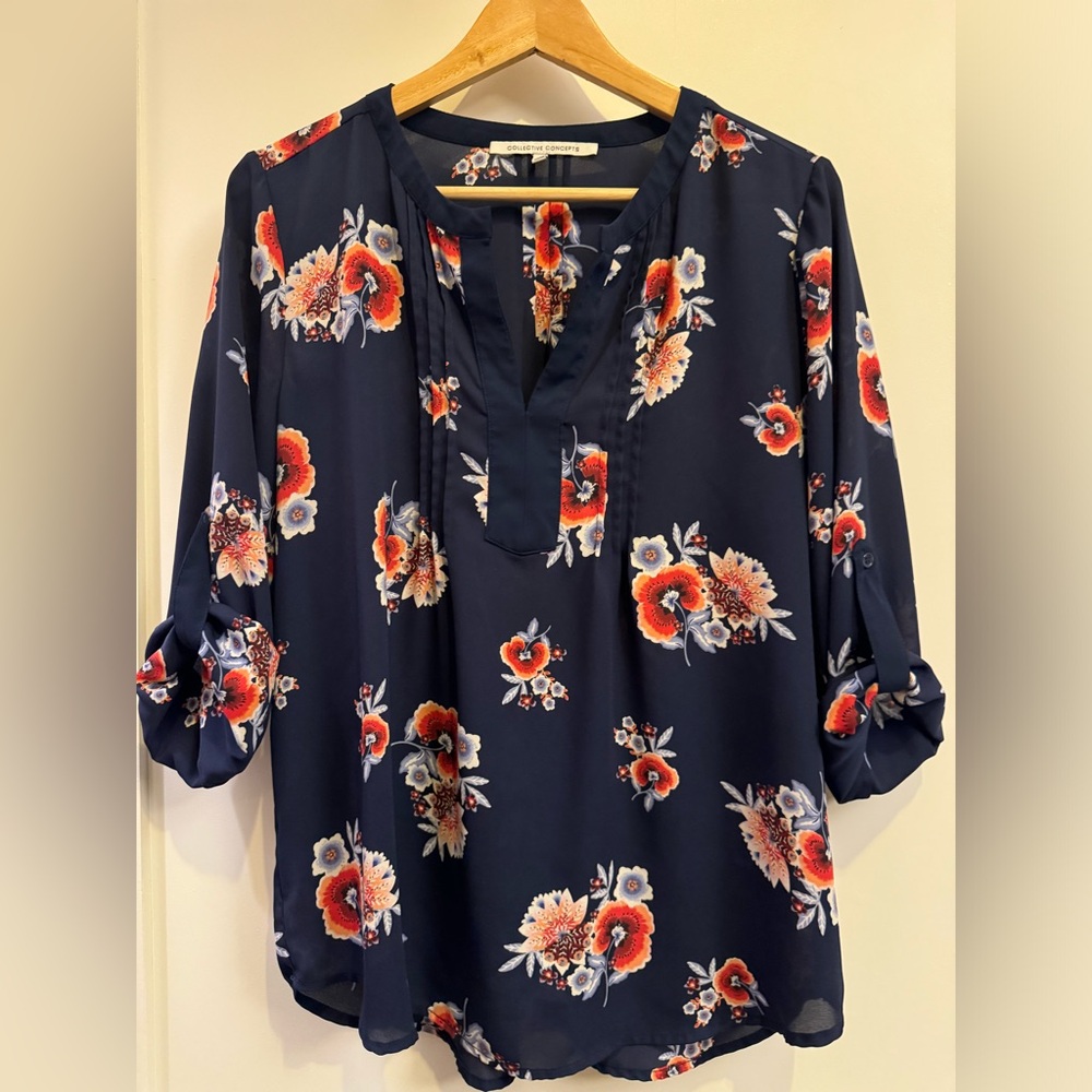 V Neck Flowy Blouse navy blue floral large